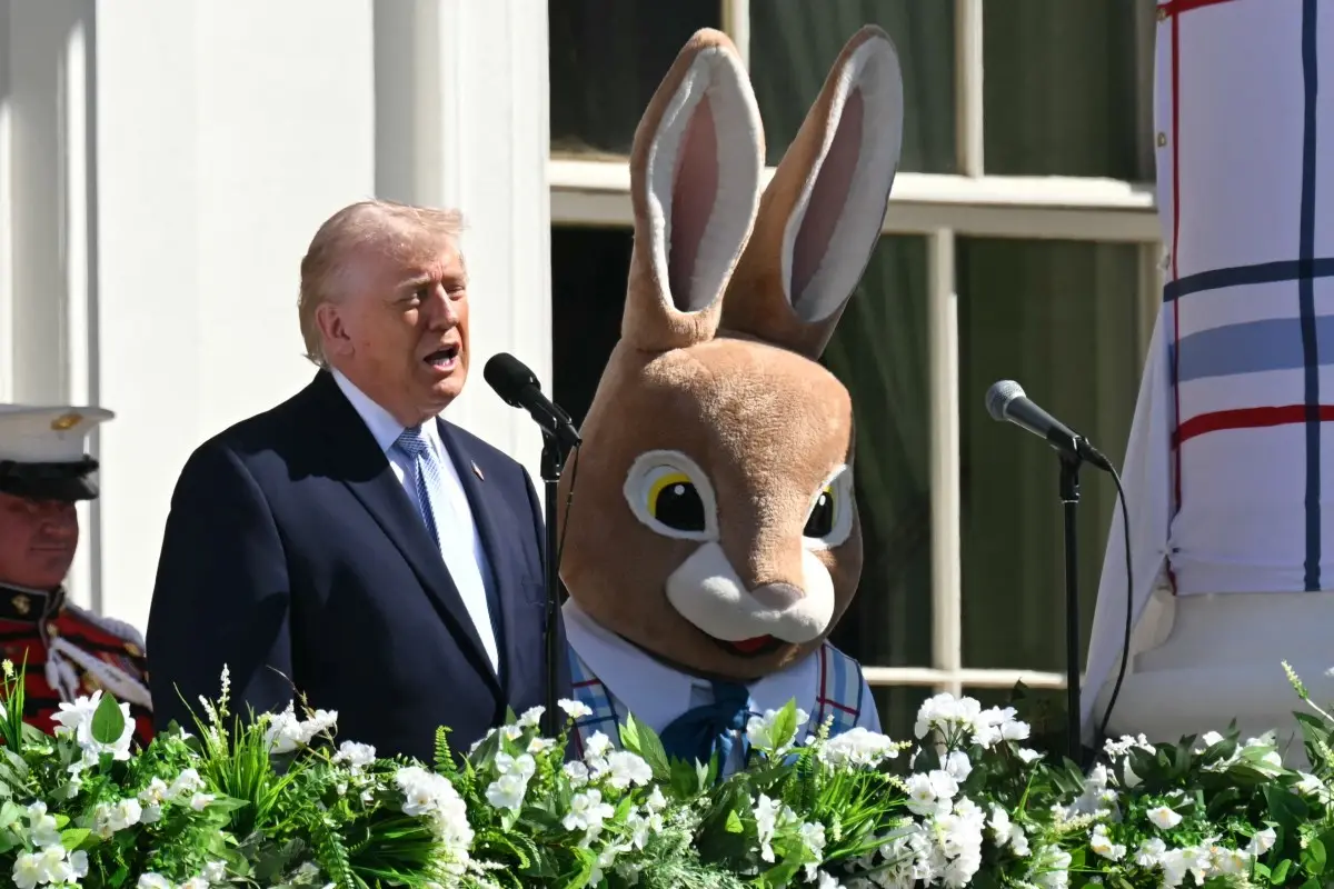 Trump reappears in Golf attire. A day later attends several events