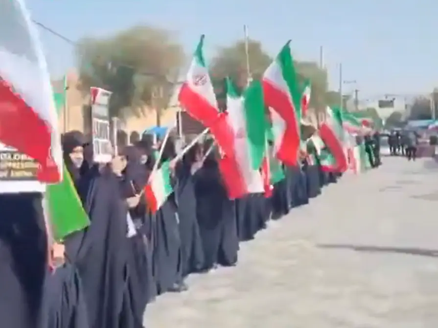WATCH | Iran forms human chains around power plants, bridges as Trump deadline nears and Tehran braces for impact