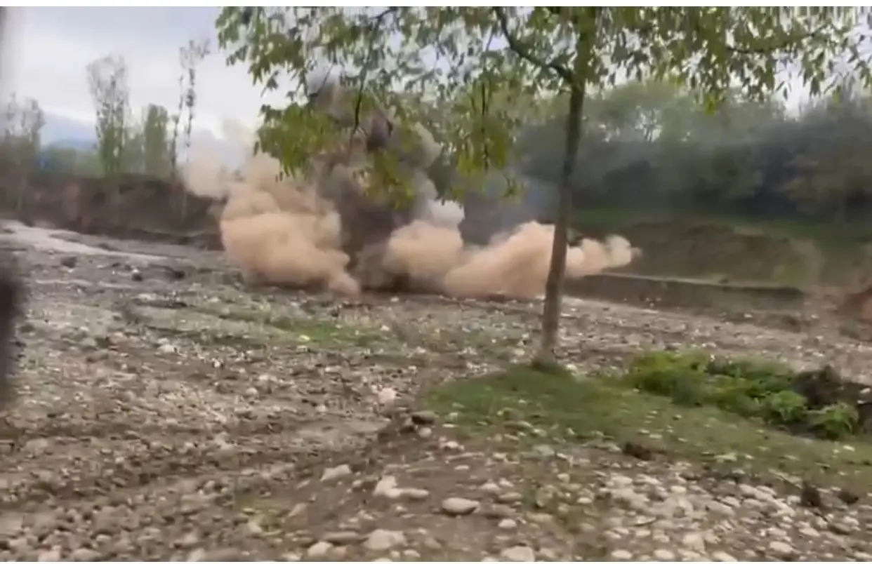 IED attack foiled in South Kashmir, major terror incident averted