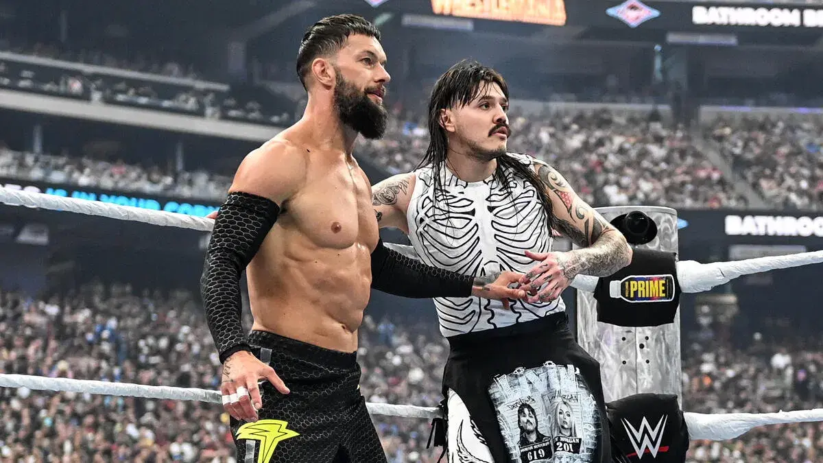 ‘The Demon’ Finn Balor vs Dominik Mysterio