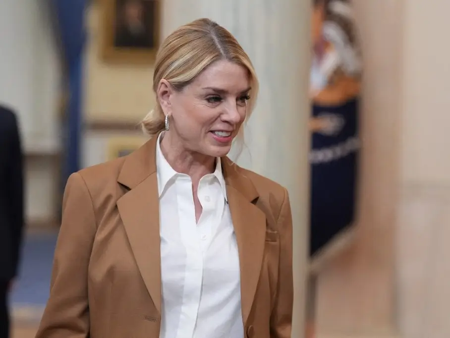 Epstein Files: Ousted AG Pam Bondi will not testify before House Oversight committee Epstein Files: Ousted AG Pam Bondi will not testify before House Oversight committee