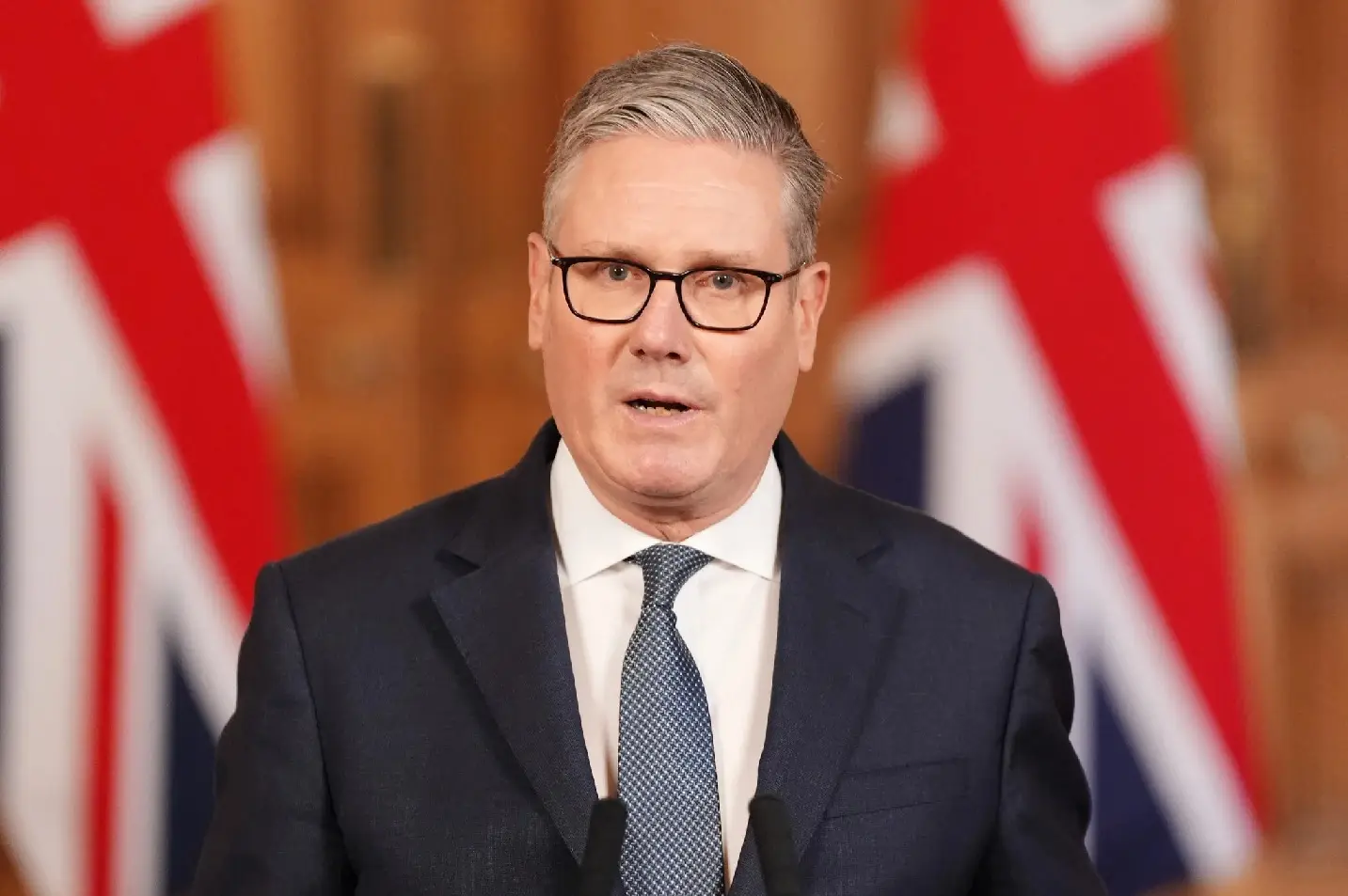 ‘Fed up’ Starmer says Trump and Putin’s actions pushing up energy bills for Britons
