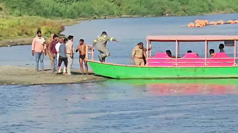 Mathura boat tragedy: 10 dead, several missing after vessel capsizes in Yamuna