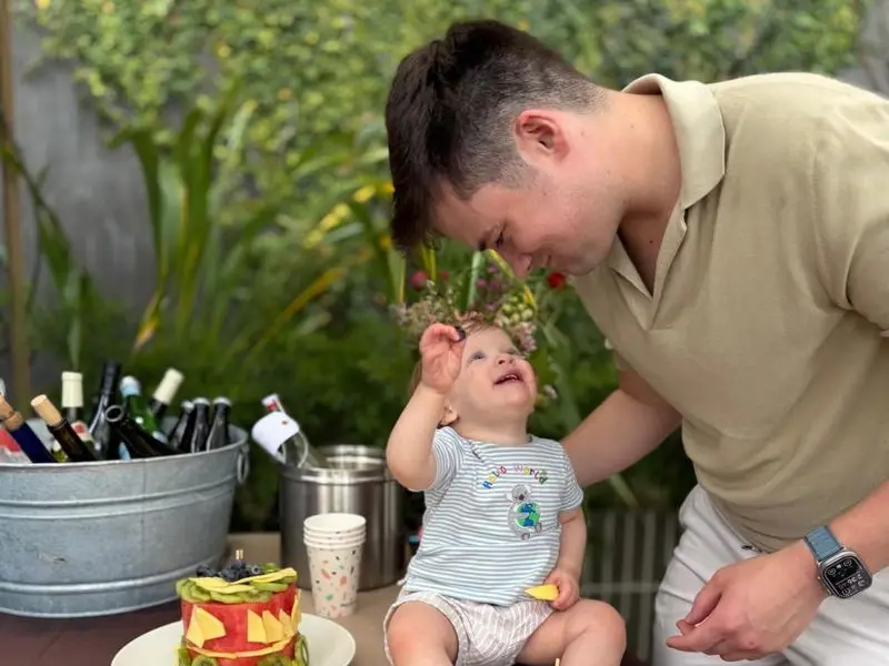 Sam Altman shares private family photo after 3:45 am Molotov attack on his home. See here Sam Altman shares private family photo after 3:45 am Molotov attack on his home. See here
