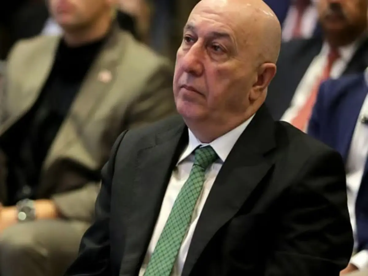 Iraqi parliament elects Nizar Amidi as new President amid war fallout Iraqi parliament elects Nizar Amidi as new President amid war fallout