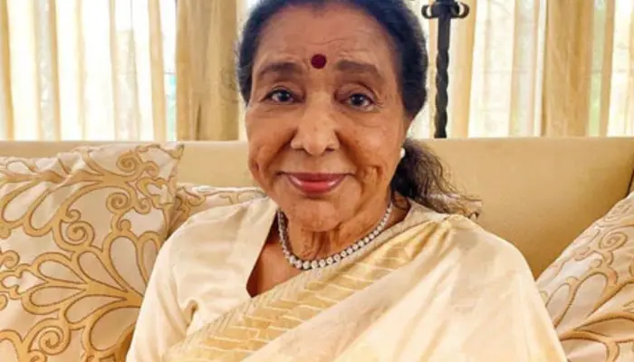 Asha Bhosle: A look at veteran singer's journey through family and life