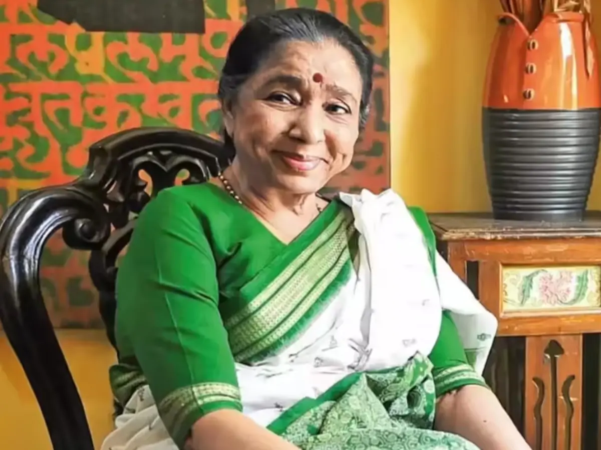 Asha Bhosle getting married at the age of 16