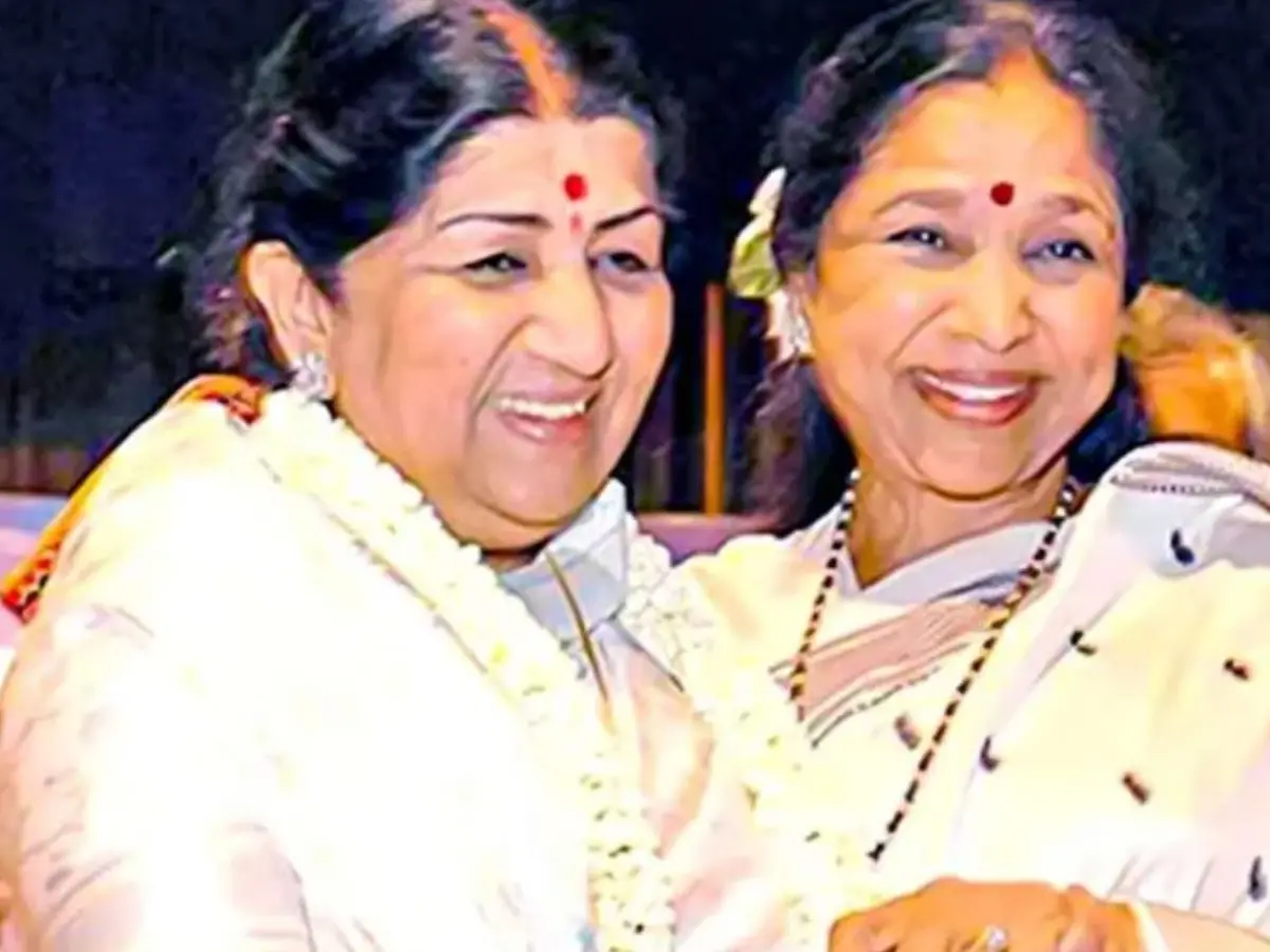 Asha Bhosle iconic collaborations with sister Lata Mangeshkar that defined an era