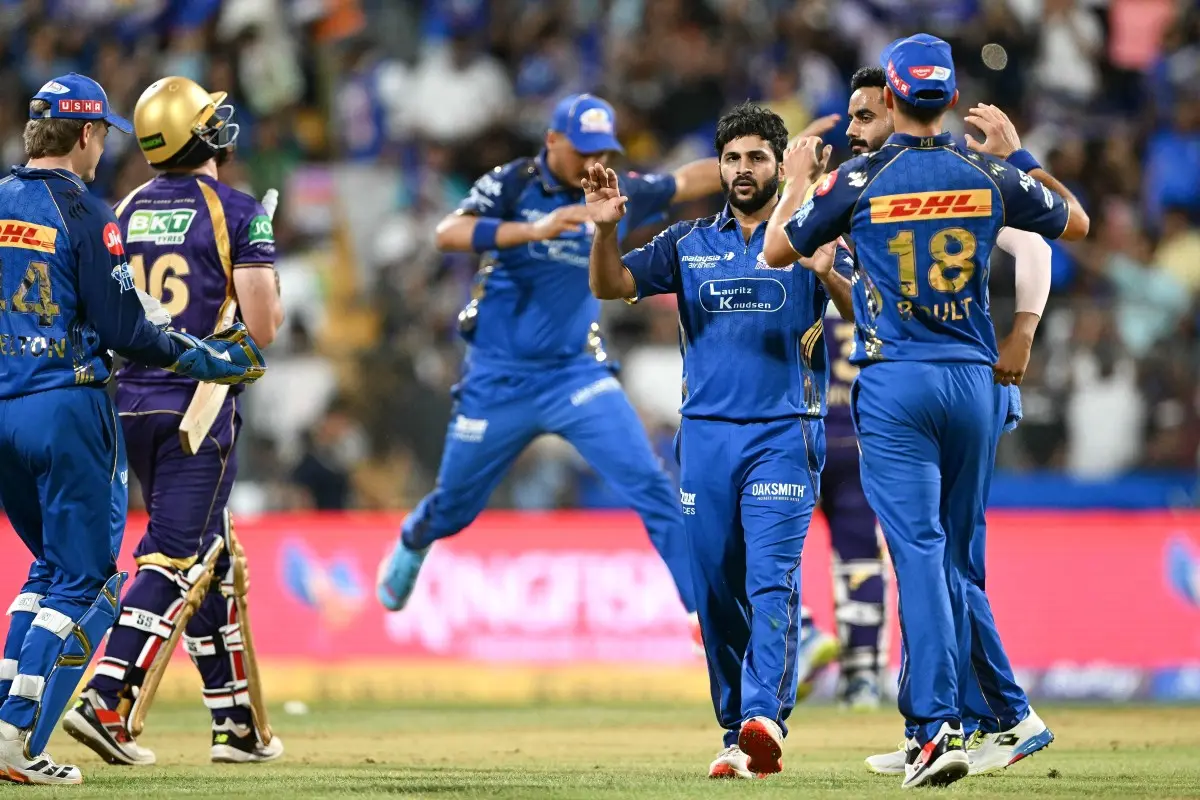 'They are slightly ahead': Former India all-rounder backs MI ahead of clash against RCB