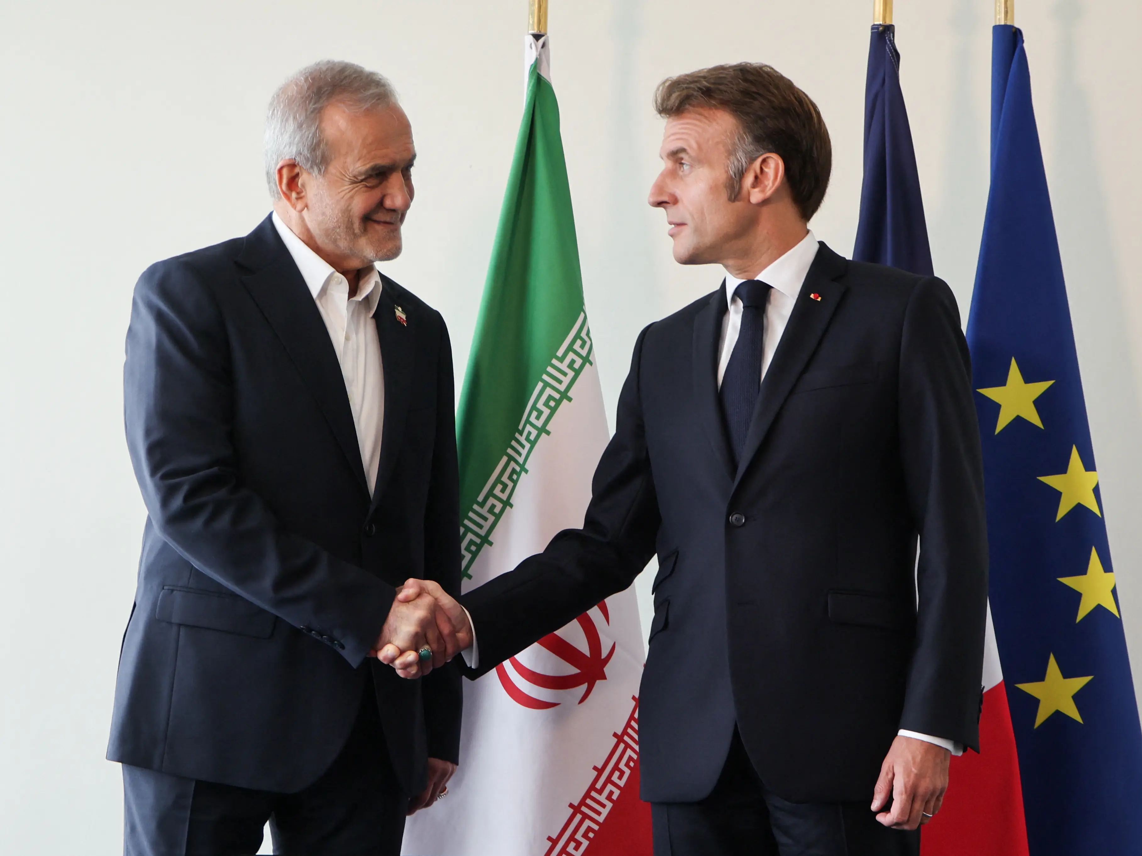 Pezeshkian warns Macron of 'broad consequences' if Hormuz is threatened, says Iran open to negotiations but... Pezeshkian warns Macron of 'broad consequences' if Hormuz is threatened, says Iran open to negotiations but...
