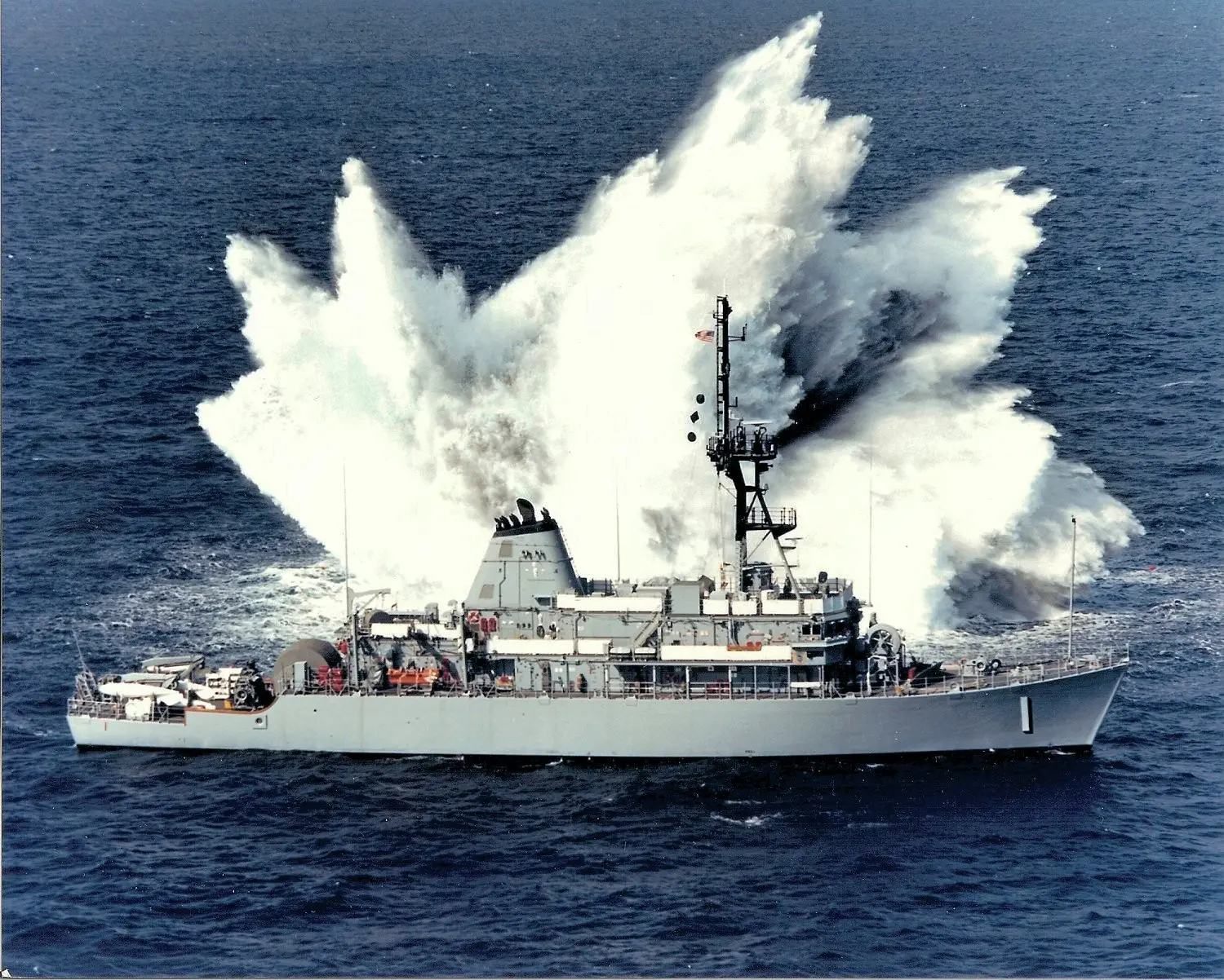 US blockade of Hormuz Strait a costly mistake? Saudi wants it to end; Chinese ship passes anyway as Beijing fumes