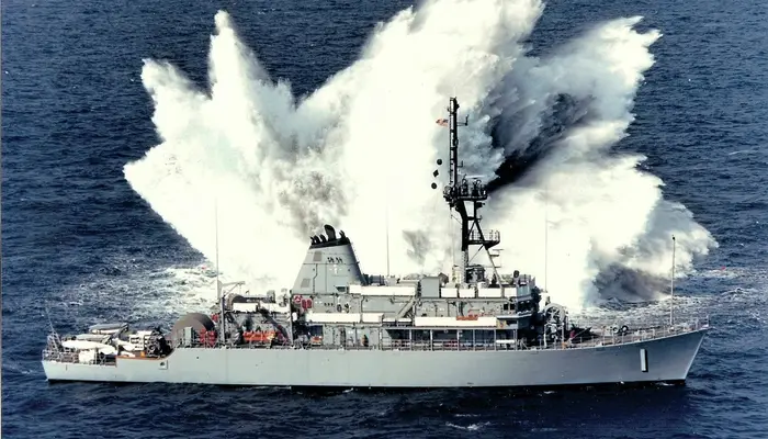 US blockade of Hormuz Strait a costly mistake? Saudi wants it to end; Chinese ship passes anyway as Beijing fumes