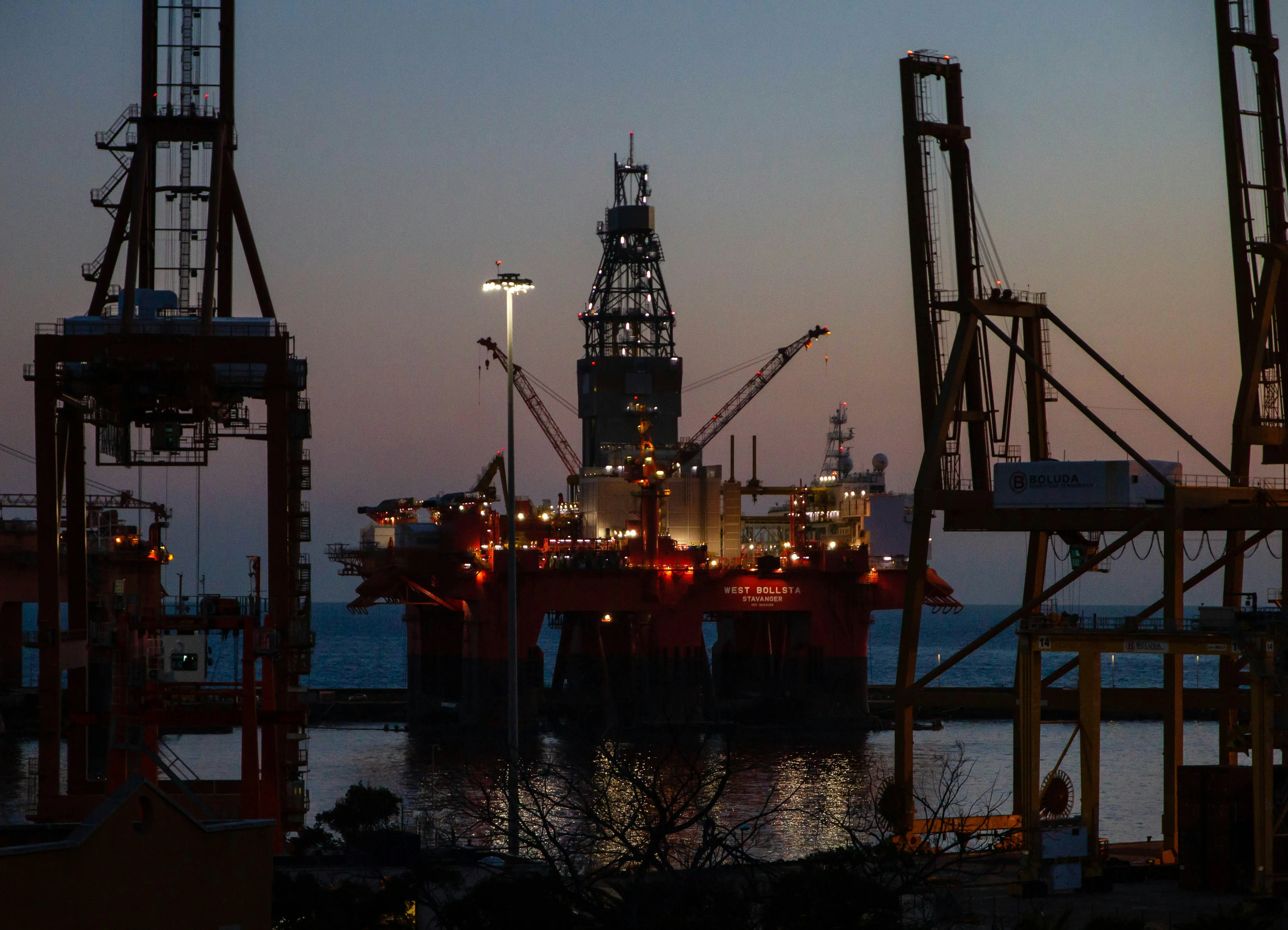 Oil demand could fall to 80,000 barrels per day