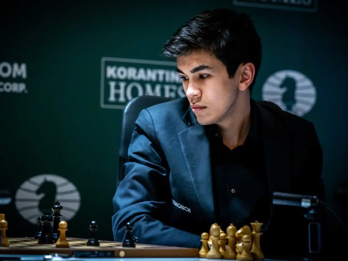 Javokhir Sindarov, 20, wins Candidates with one game to spare to set up world title clash vs Gukesh Javokhir Sindarov, 20, wins Candidates with one game to spare to set up world title clash vs Gukesh