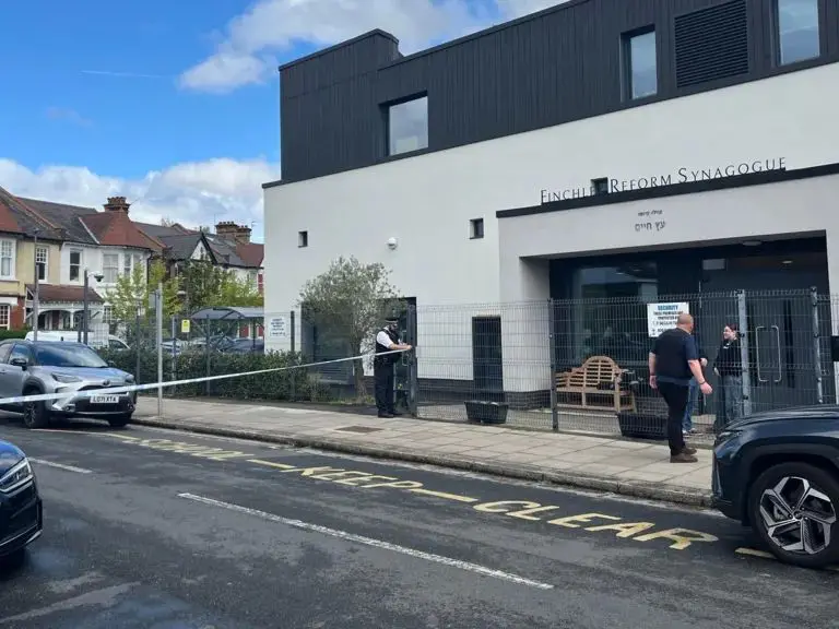 Finchley synagogue attack: Two arrested after attempted arson in north London hate crime probe Finchley synagogue attack: Two arrested after attempted arson in north London hate crime probe