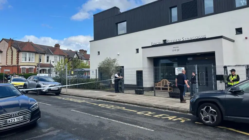 London firebomb plot foiled