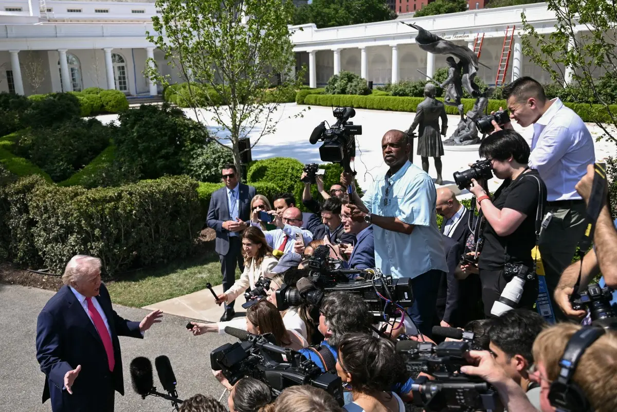 Trump says Iran talks could happen 'over the weekend', warns fighting may resume if no deal finalised