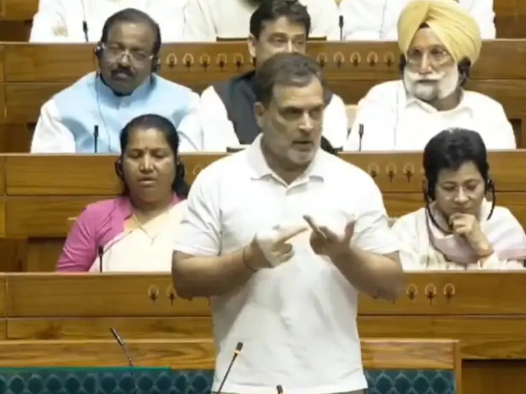 'PM and I don't have wife issue': Rahul Gandhi’s rare joke leaves Lok Sabha in splits 'PM and I don't have wife issue': Rahul Gandhi’s rare joke leaves Lok Sabha in splits