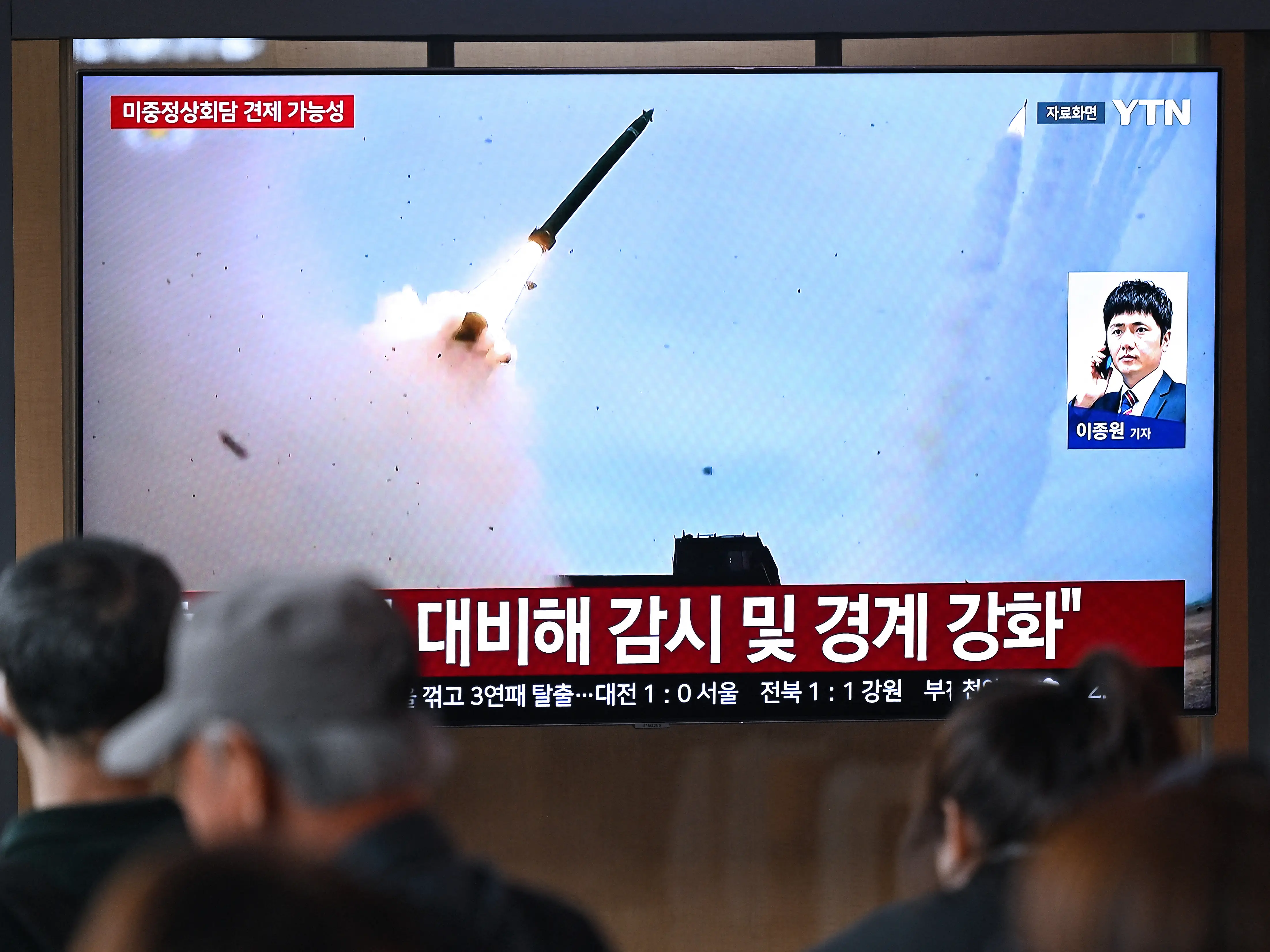 North Korea launches multiple ballistic missiles into sea, Seoul holds emergency security meeting North Korea launches multiple ballistic missiles into sea, Seoul holds emergency security meeting
