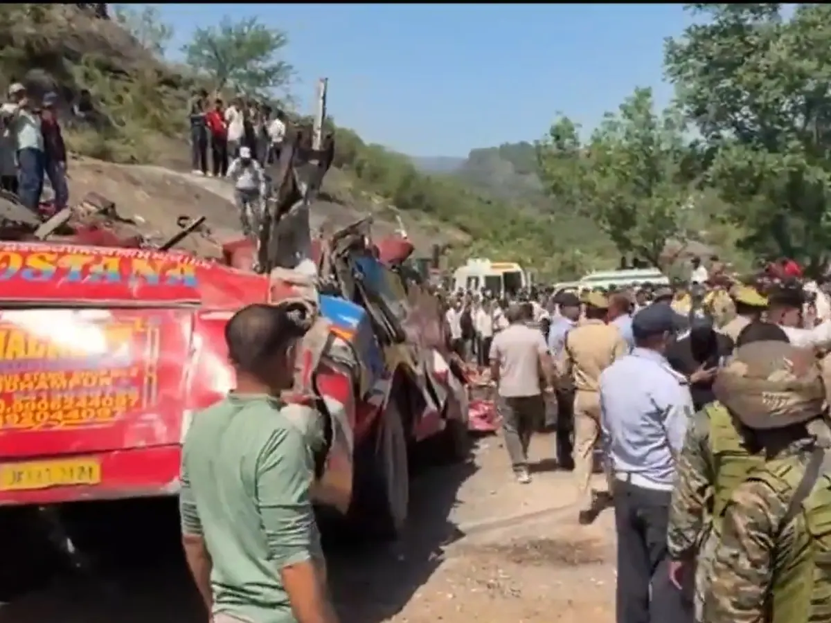 At least 10 dead, several injured as bus falls into gorge in J&K’s Udhampur