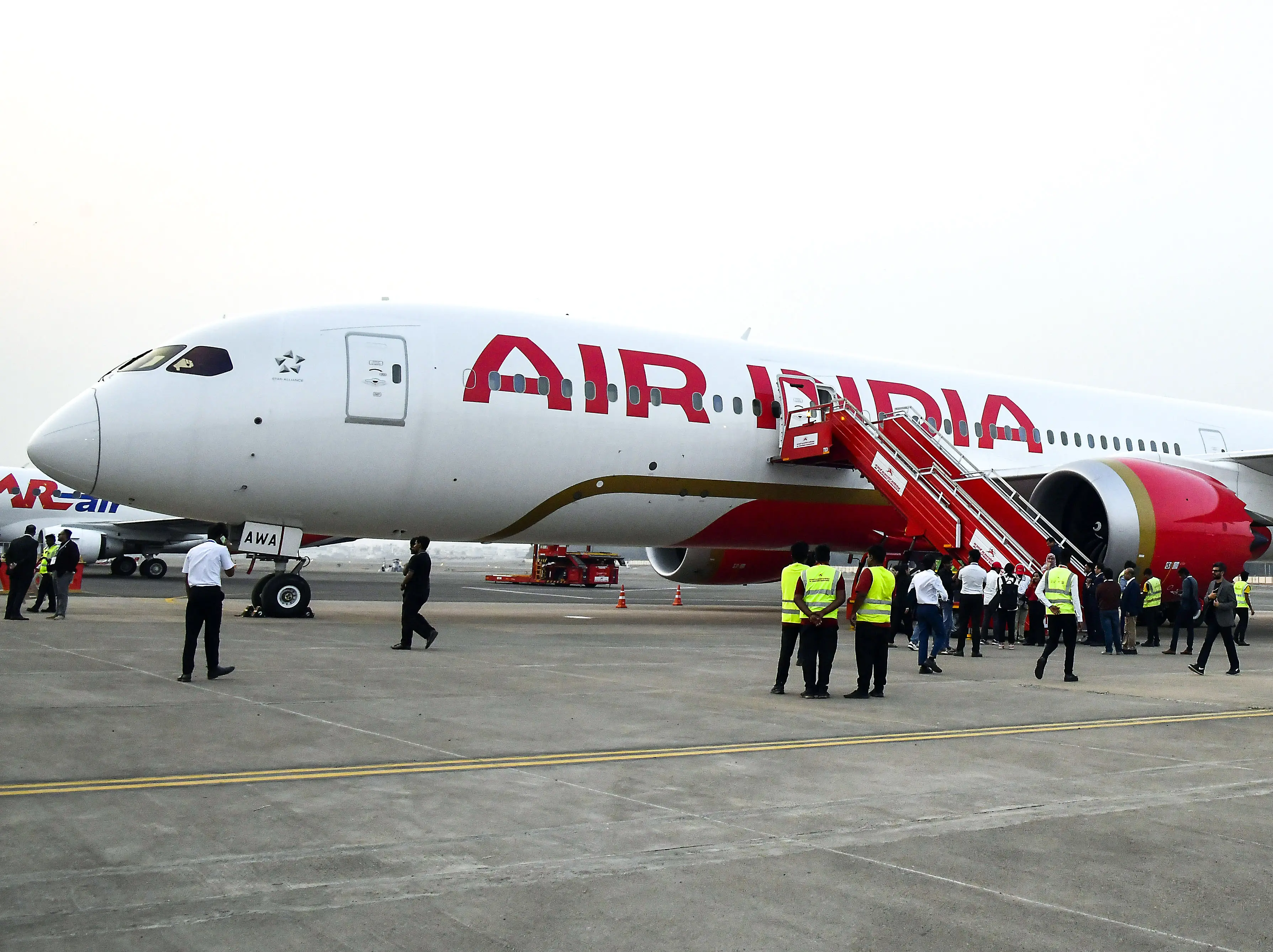 After Lenskart rows, Air India comes under fire as grooming rules go viral on social media; airline reacts After Lenskart rows, Air India comes under fire as grooming rules go viral on social media; airline reacts