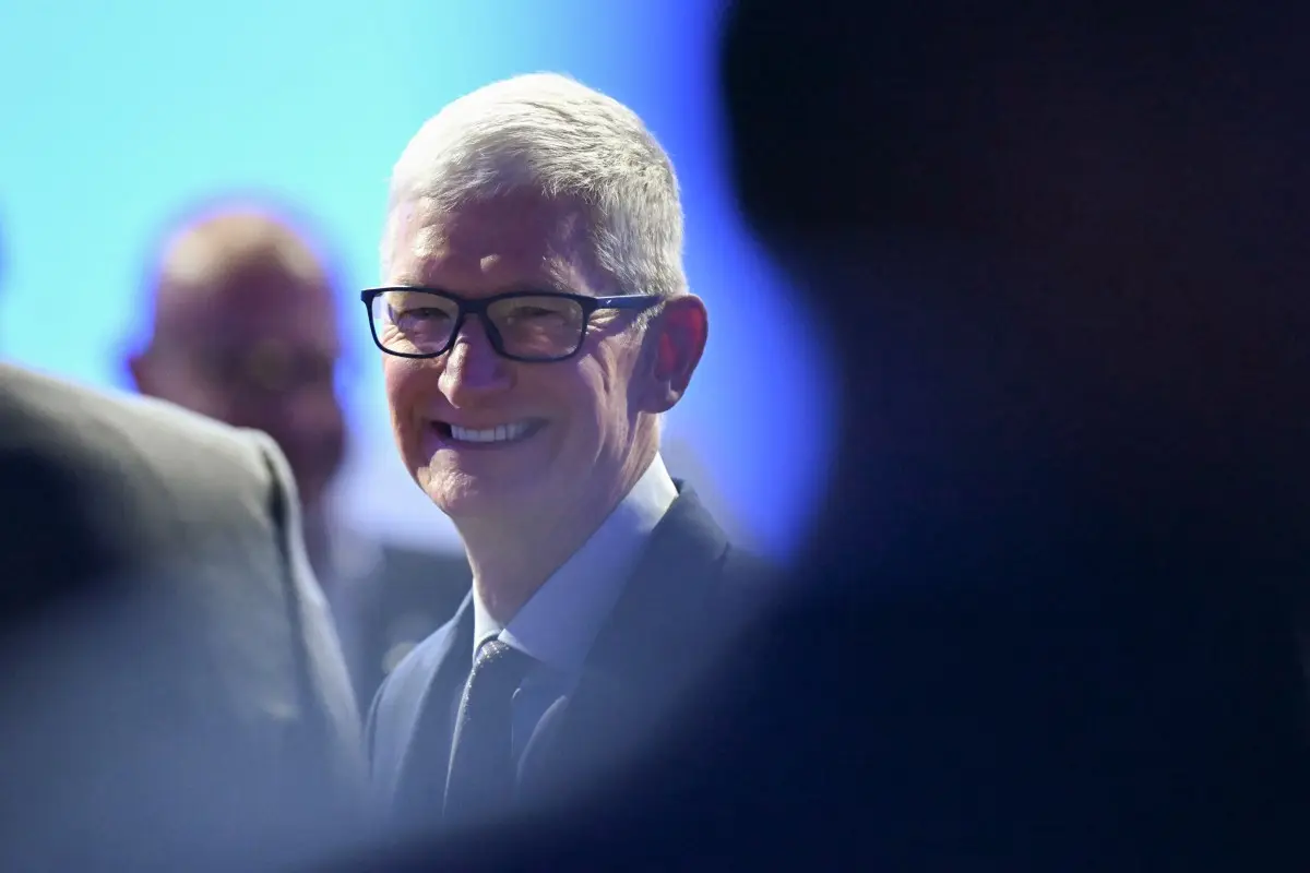 Apple’s hardware genius steps into the spotlight
