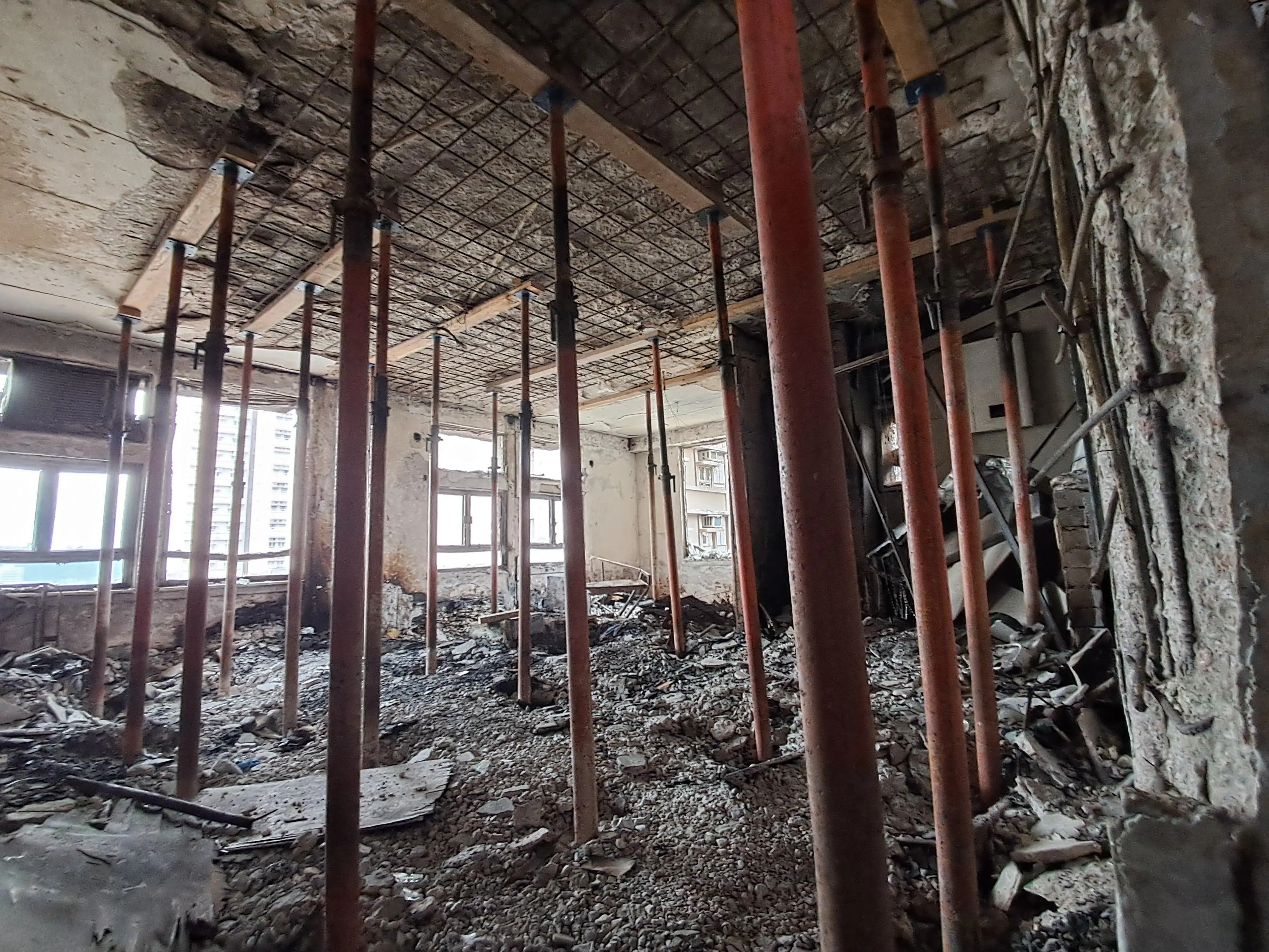 Rebuilding residential complex 'not feasible'