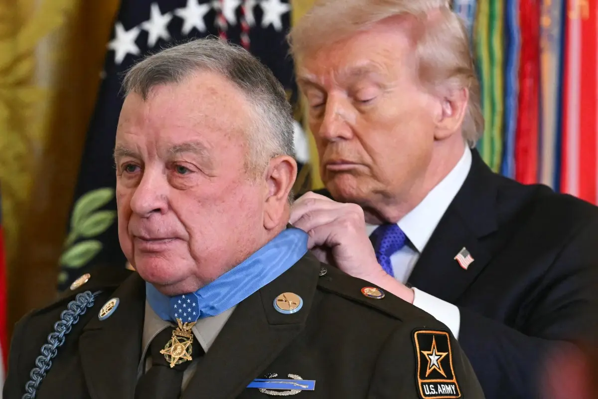 Who gets the Medal of Honor?