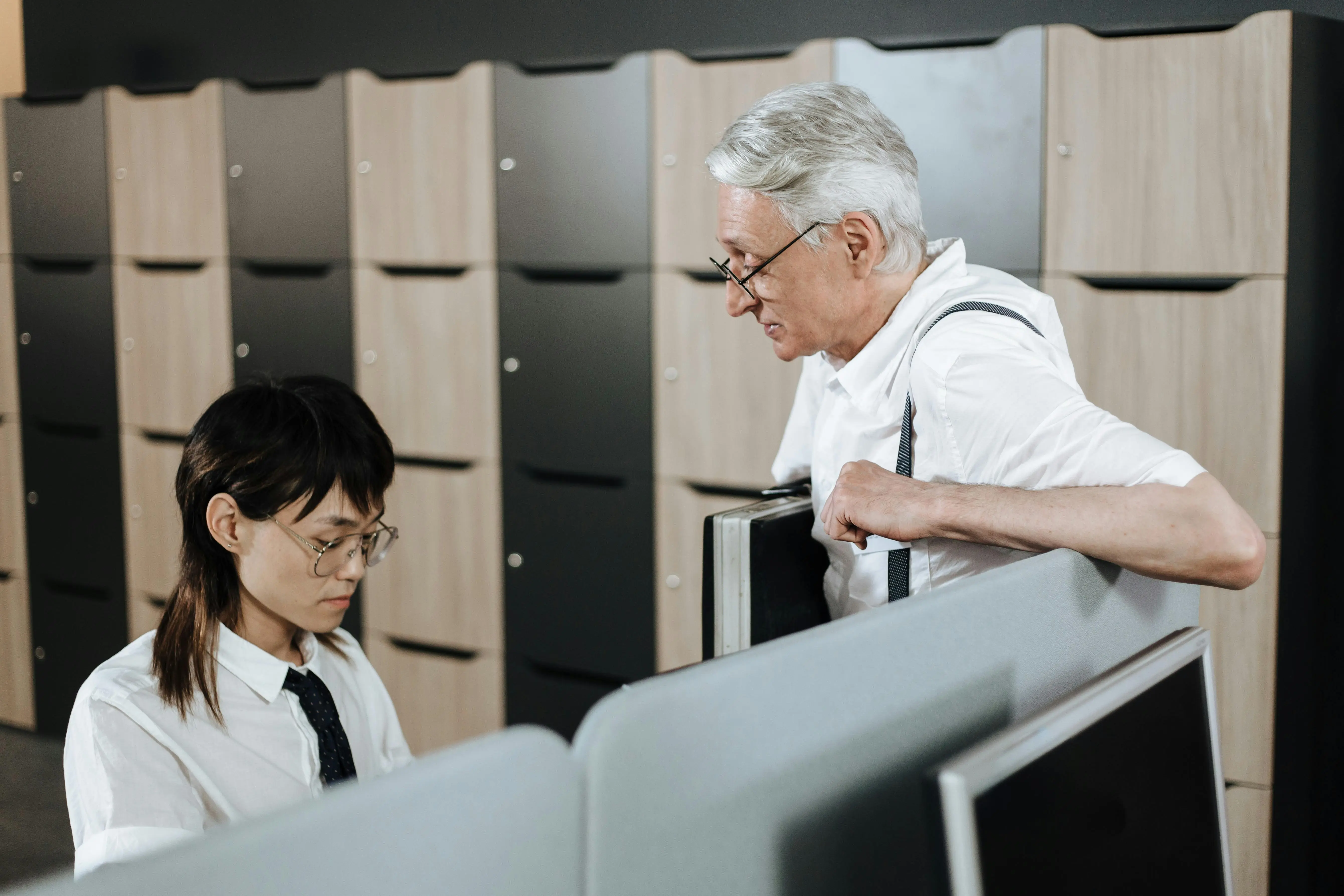 Second experiment asked Gen Z to rate an employee's ability with a problem with only his age available as information