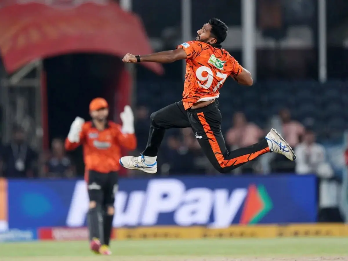 IPL 2026: Abhishek’s brilliance, clinical Hyderabad thrash Delhi to storm into top 3
