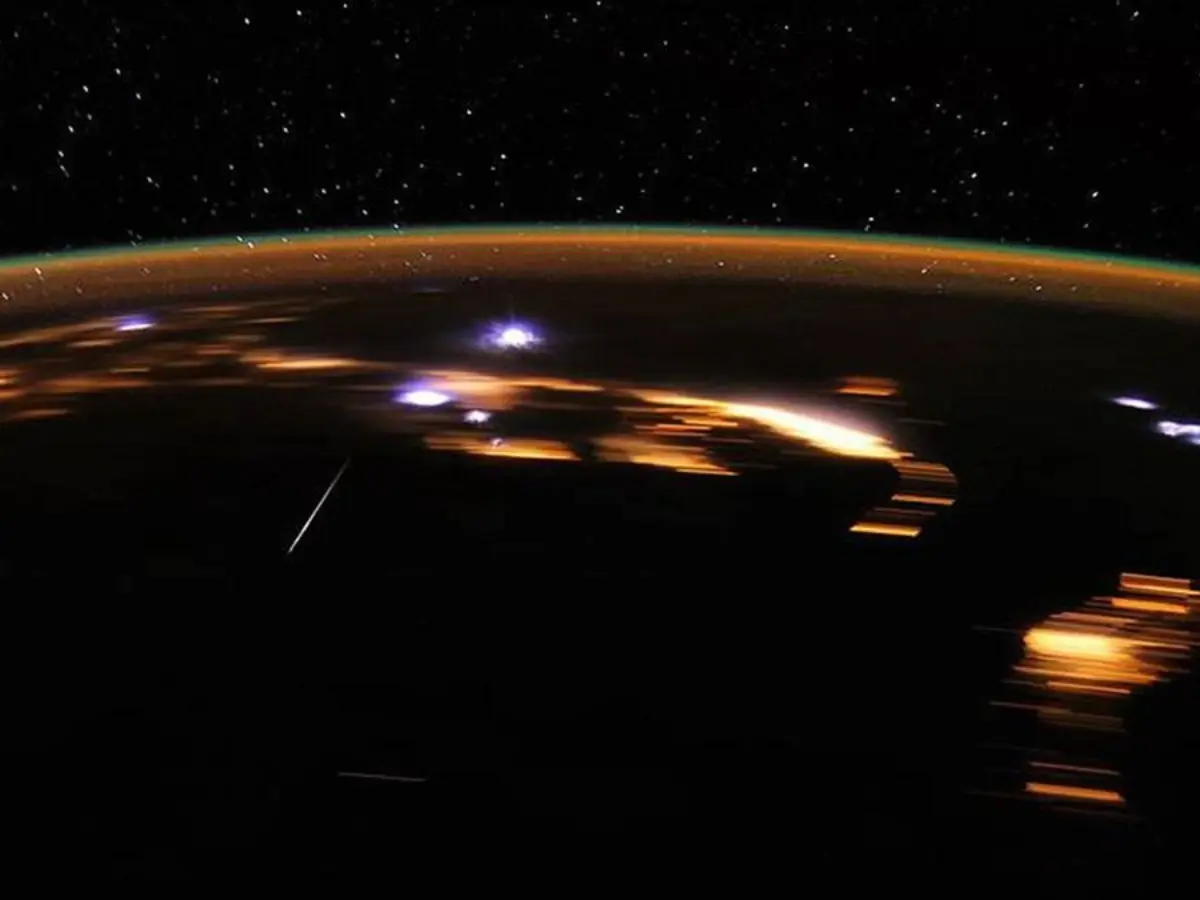 Lyrid meteor shower peaks: See fireballs from space and best time to watch from India
