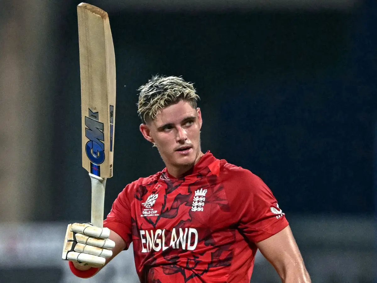 ‘His opinion doesn’t matter’: Kevin Pietersen blasts Alastair Cook in row over Bethell’s IPL future