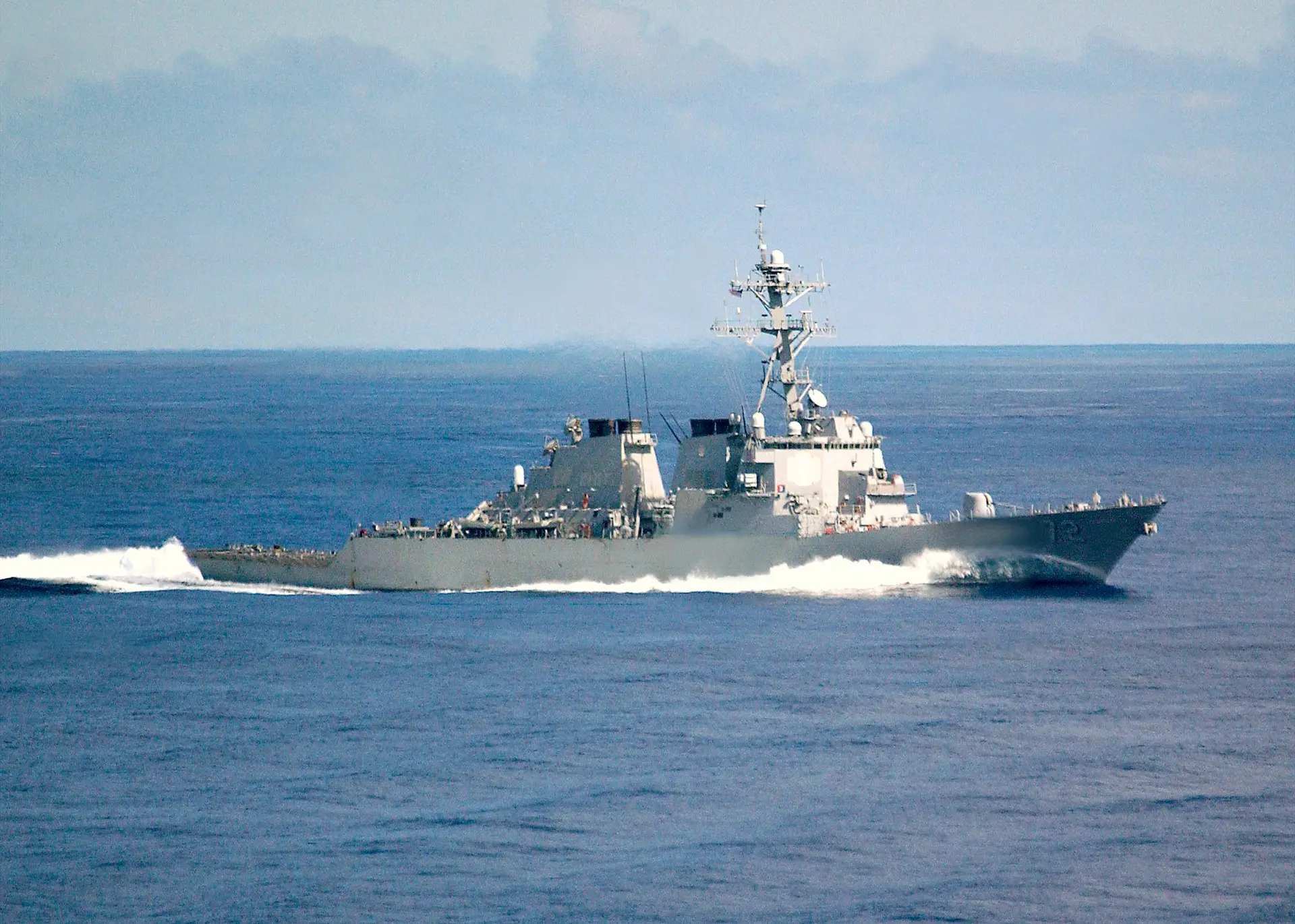 USS Mahan (DDG-72)