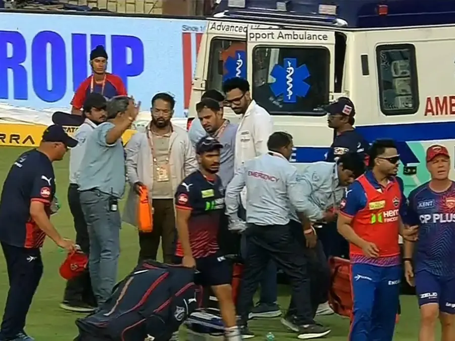 IPL 2026, DC vs PBKS: Lungi Ngidi stretchered off at Arun Jaitley Stadium after head injury