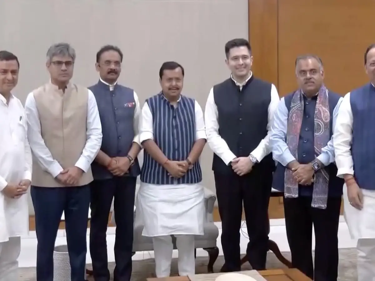 AAP petitions Rajya Sabha chairman seeking termination of 7 MPs who switched to BJP