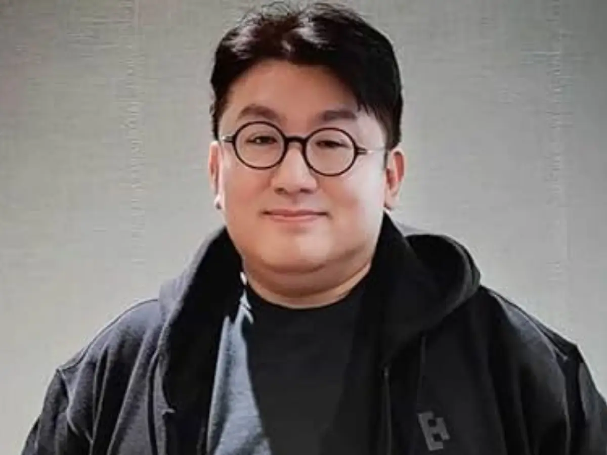 Bang Si Hyuk case: New arrest warrant considered against HYBE Chairman? Bang Si Hyuk case: New arrest warrant considered against HYBE Chairman?