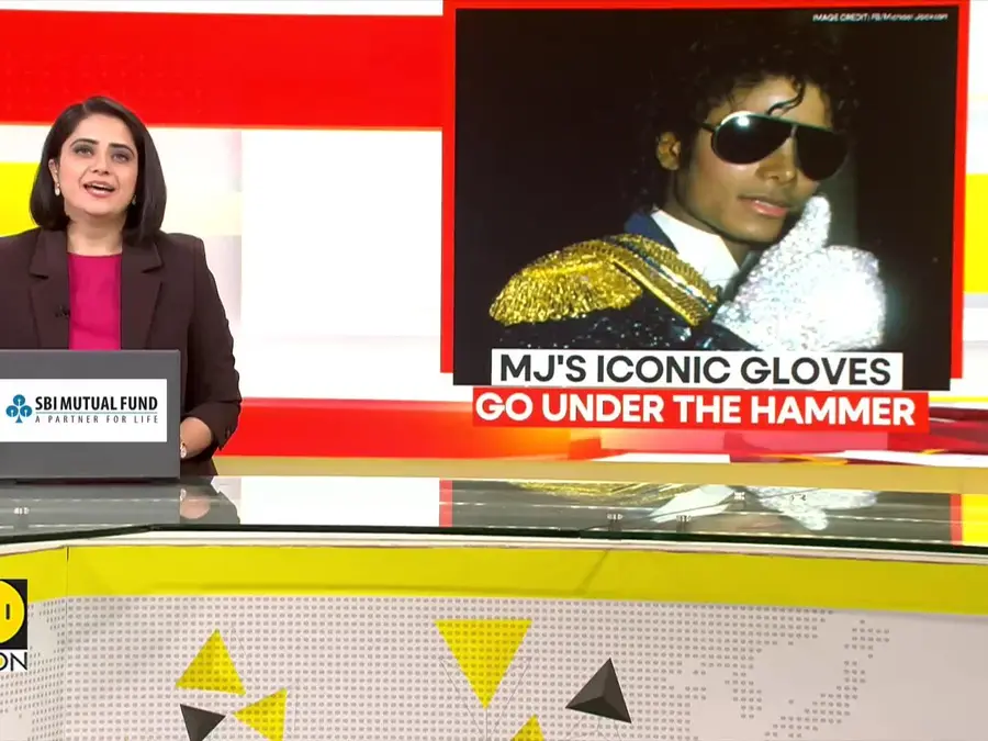 Michael Jackson's Jewelled Glove Up For California Auction