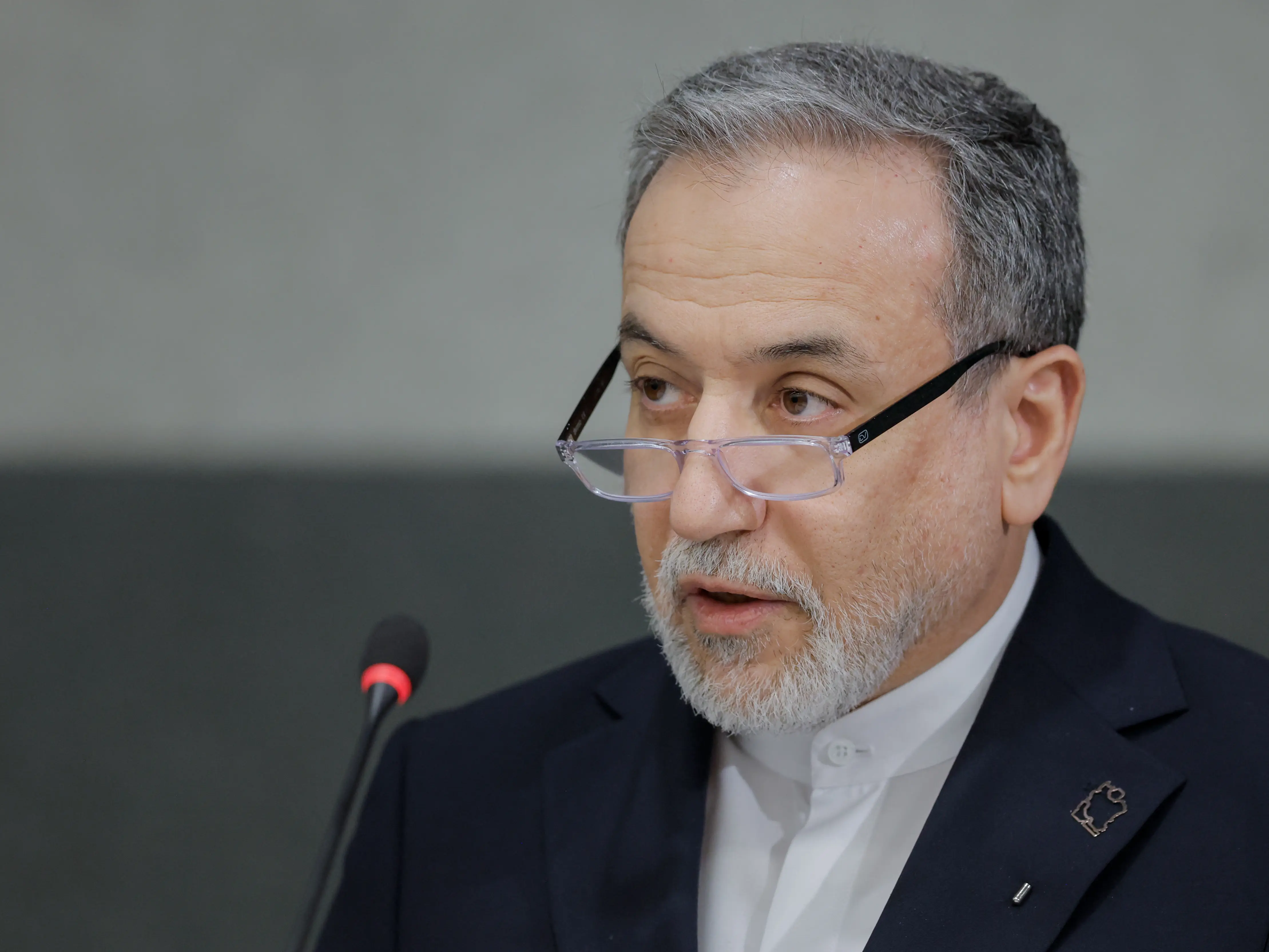 Excessive demands': Iran FM Araghchi blames US for Pakistan talks failure ahead of meeting with Putin