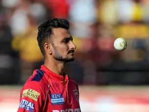 From Bhuvneshwar to Bumrah: 4 Pacers with Most IPL 3-Fers