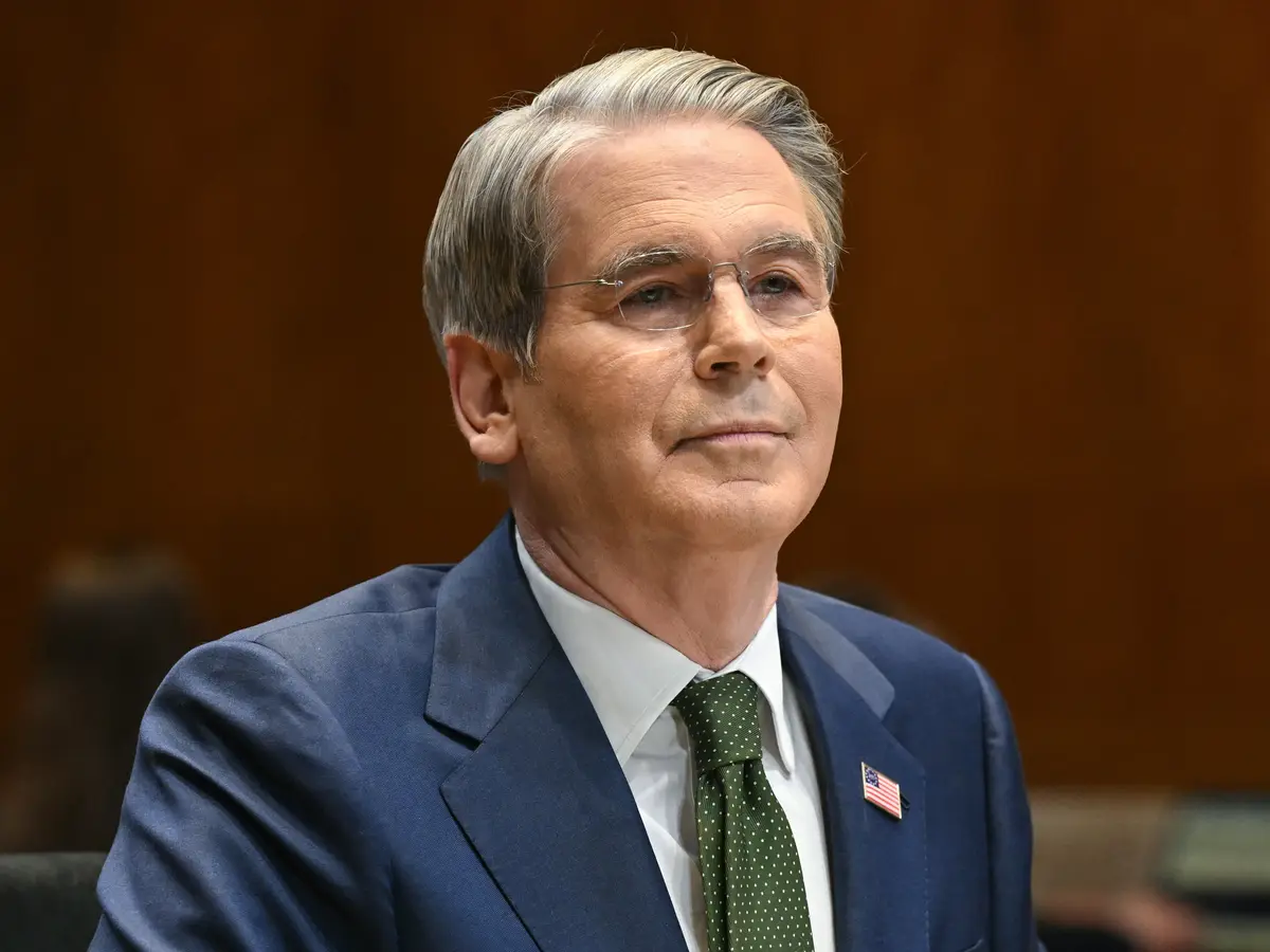 ‘Economic Fury’: US threatens sanctions on firms doing business with Iranian airlines