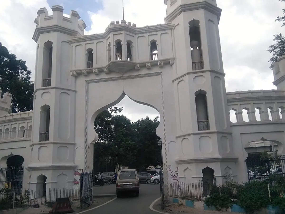 State Assembly instances