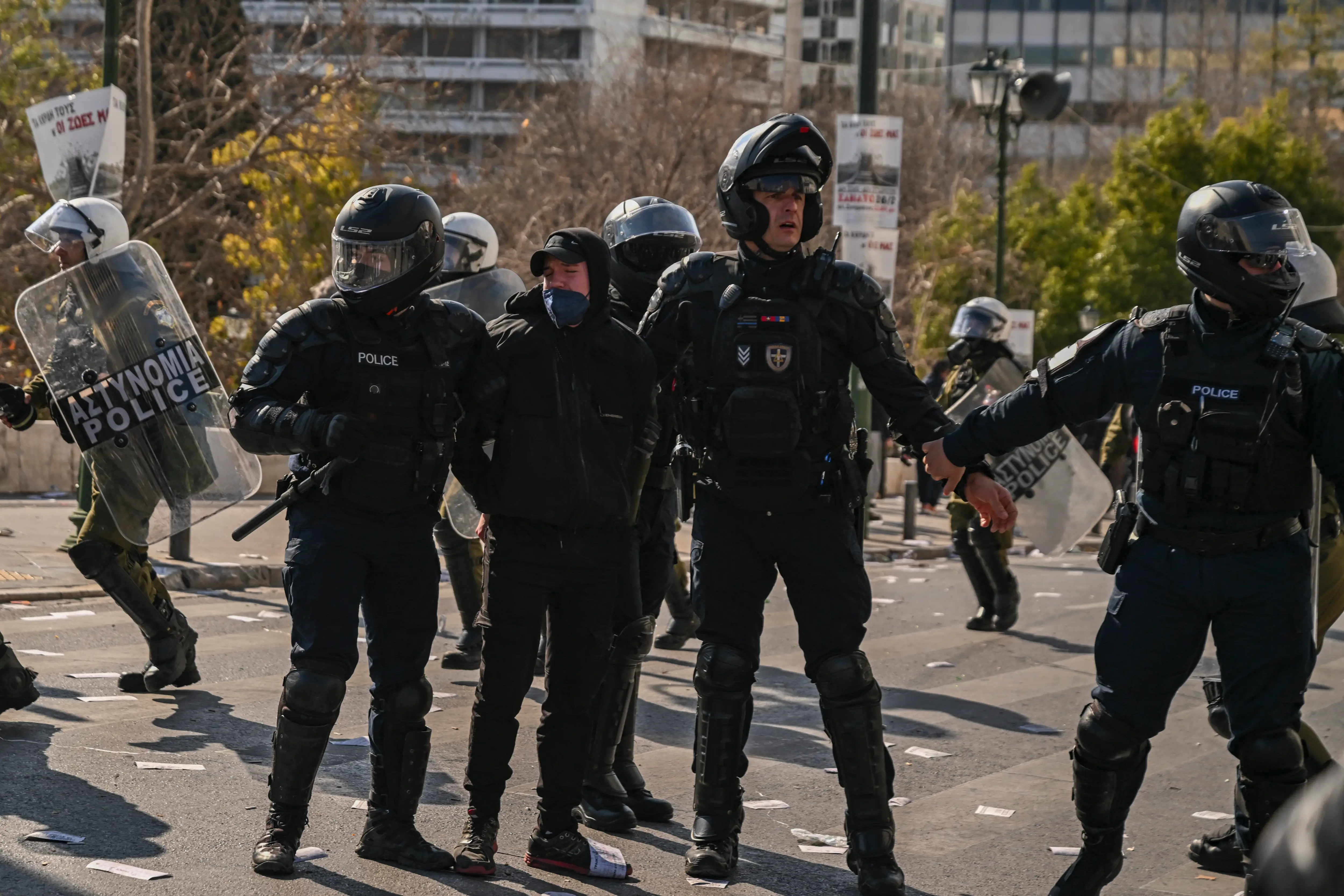 Athens shootings: 89-year-old gunman arrested after office, court attacks