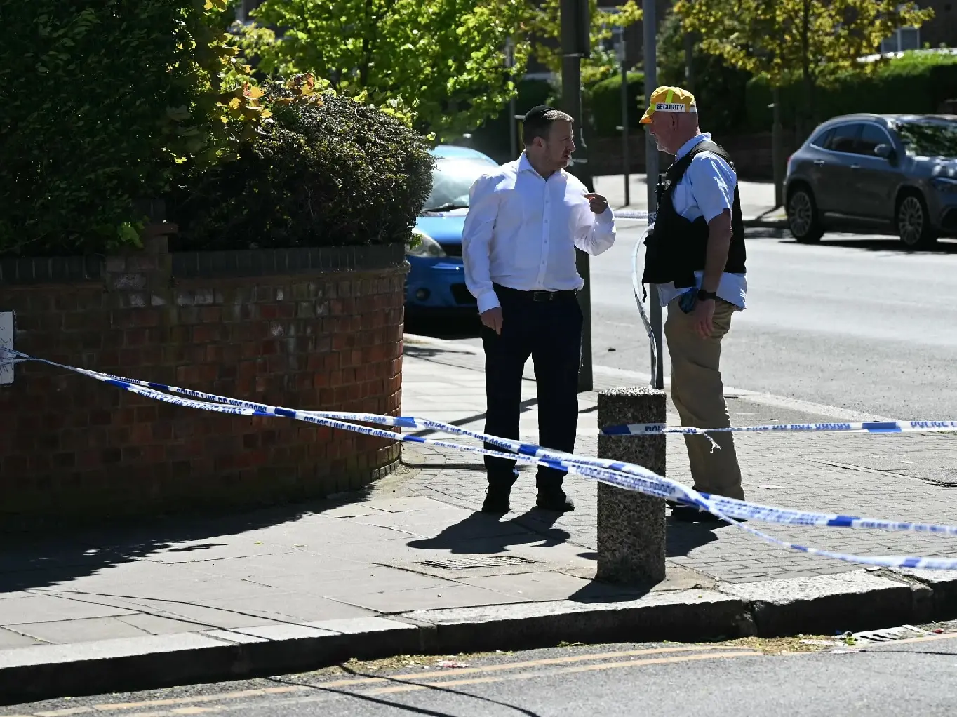 Two stabbed in North London’s high Jewish population area of Golders Green; suspect arrested Two stabbed in North London’s high Jewish population area of Golders Green; suspect arrested
