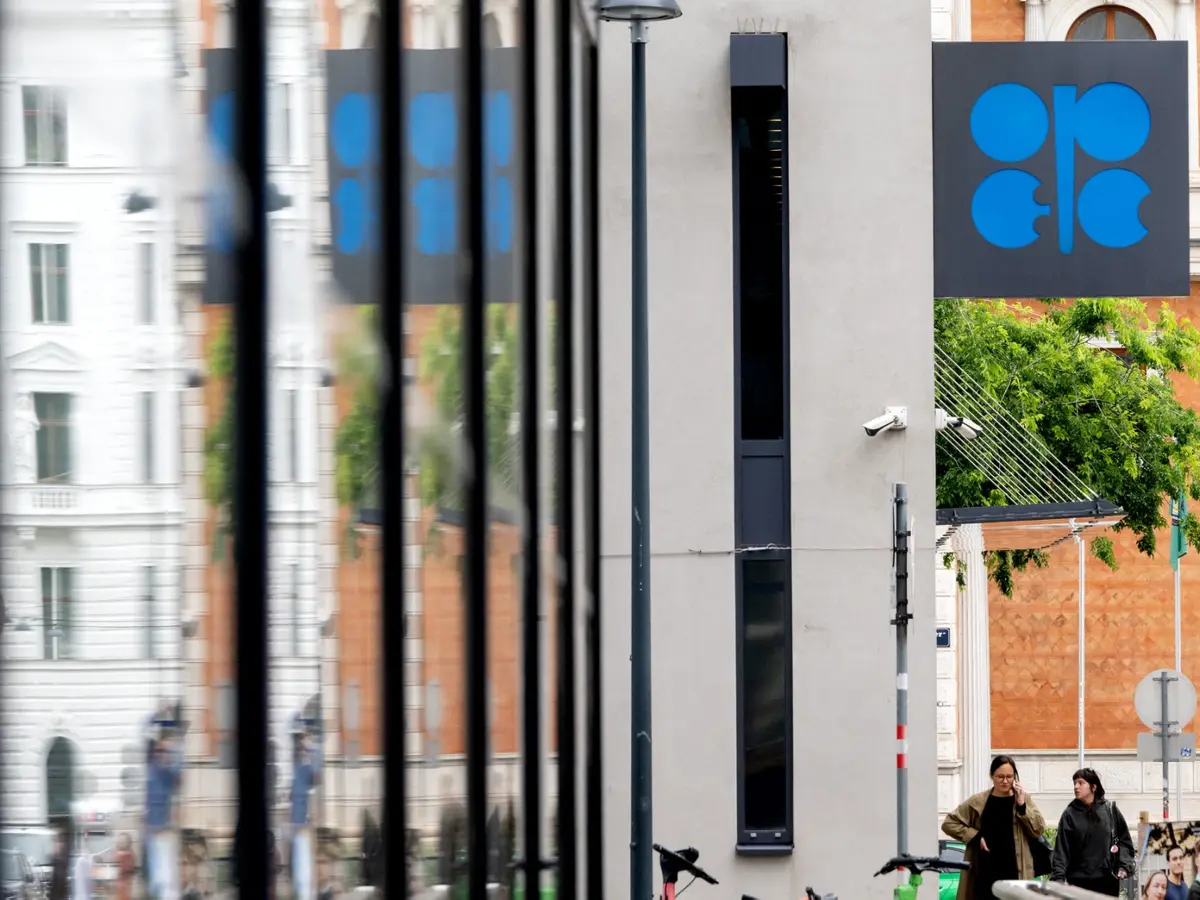 Russia backs OPEC+ stability after UAE exit, warns of oil price volatility