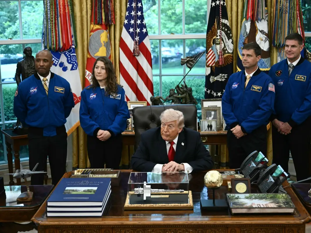 Trump says Iran talks now 'telephonic' amid stalled peace talks; warns no deal if Tehran's nuclear weapons pursuit continues Trump says Iran talks now 'telephonic' amid stalled peace talks; warns no deal if Tehran's nuclear weapons pursuit continues
