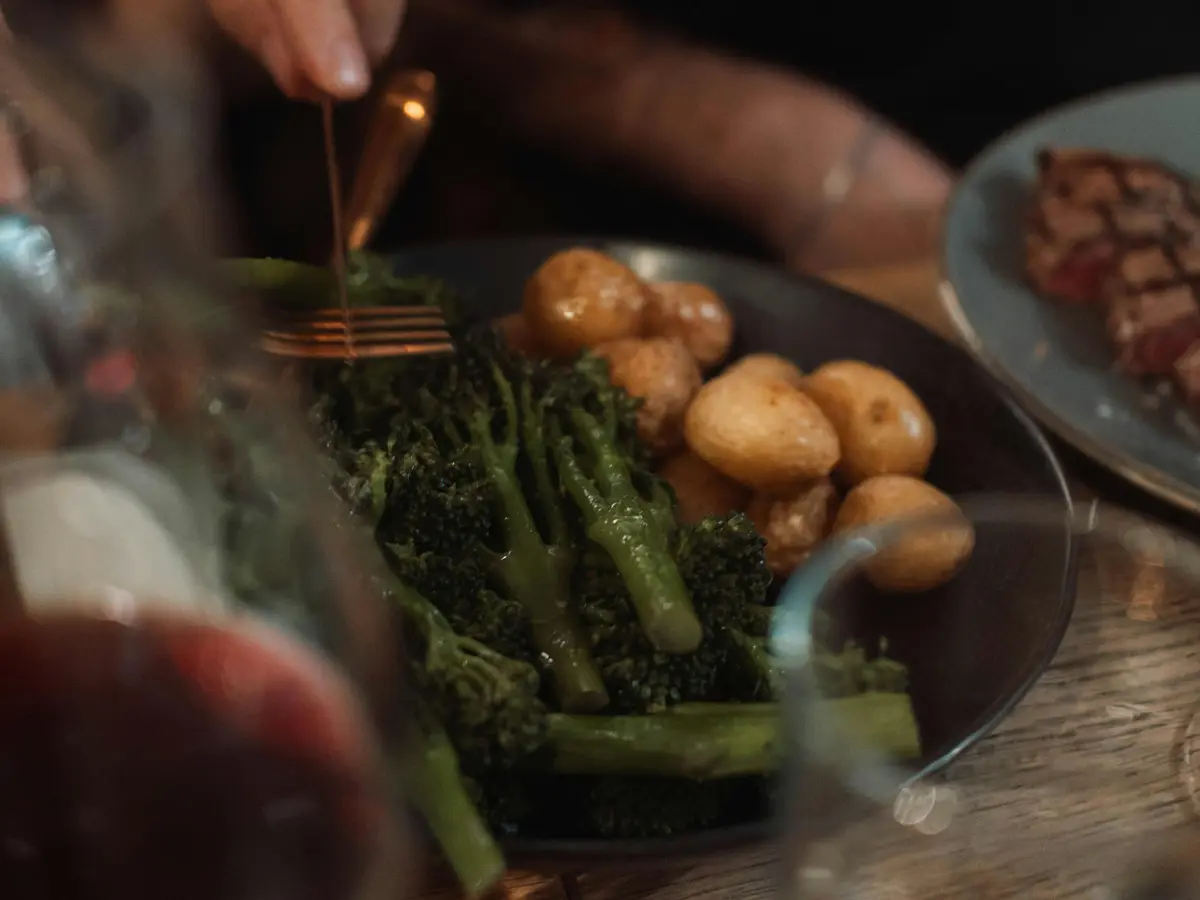 What do the celebrities get for their dinner?
