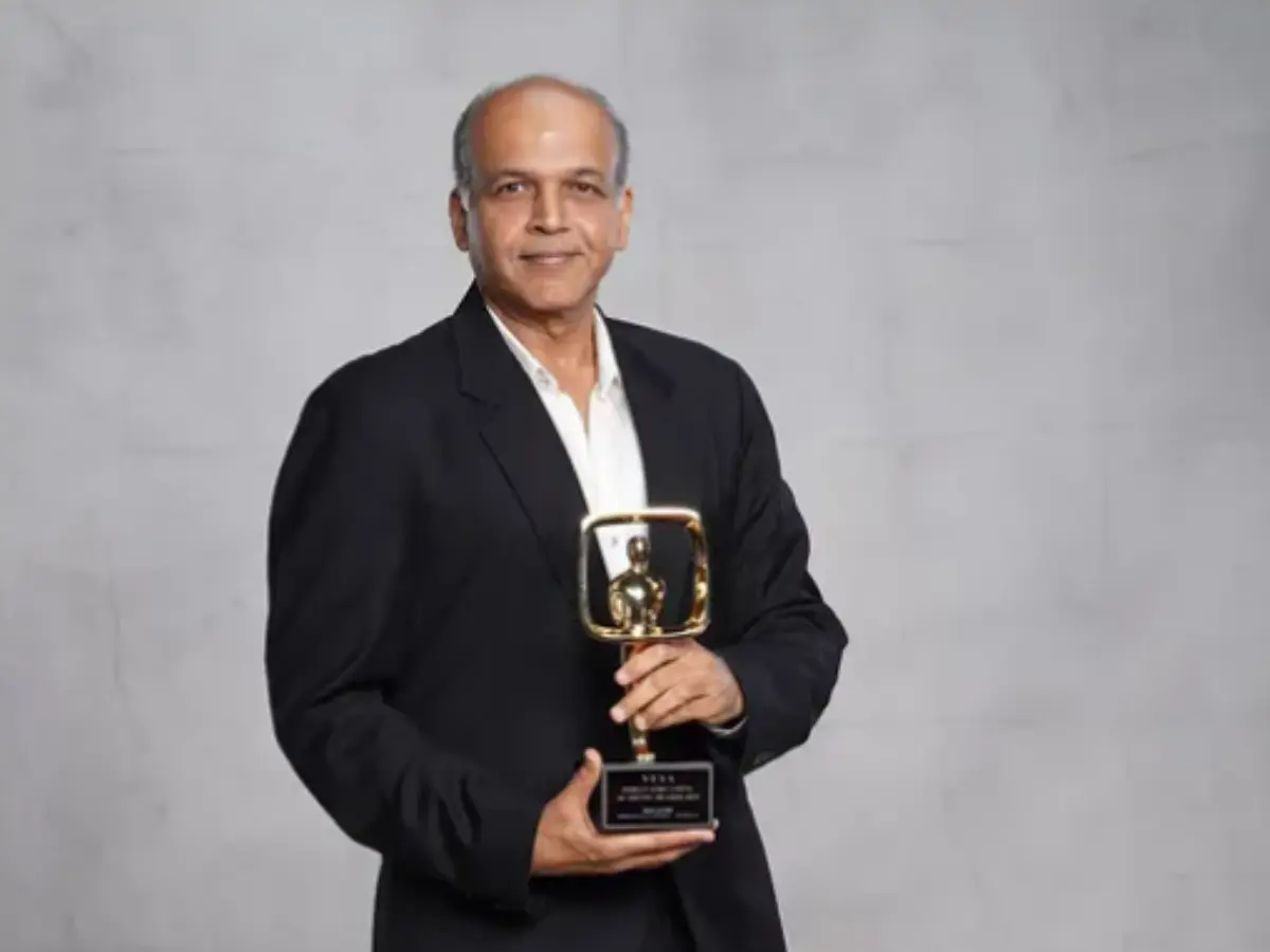 After Shekhar Kapur, Lagaan filmmaker Ashutosh Gowariker takes charge as director of 57th IFFI