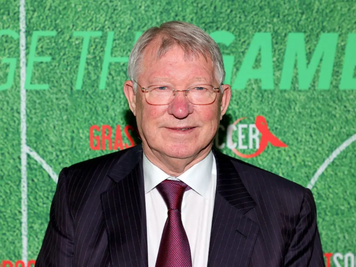 Sir Alex Ferguson Hospitalized After Falling Ill at Old Trafford Before Man United-Liverpool Match — image 6
