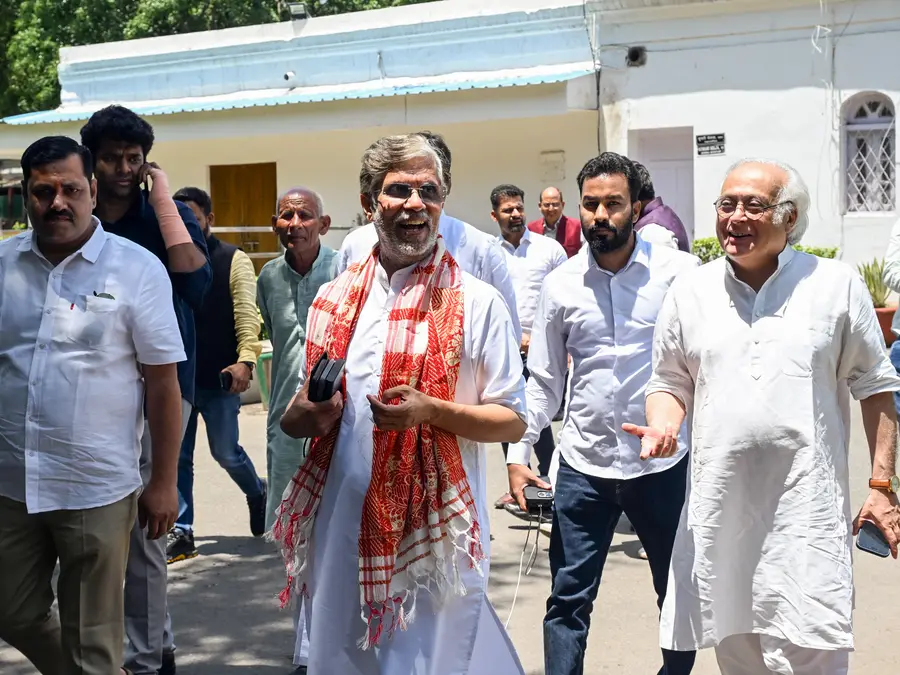 Keralam Assembly polls: Congress-led UDF wins 97 of 140 seats, returns to power after a decade