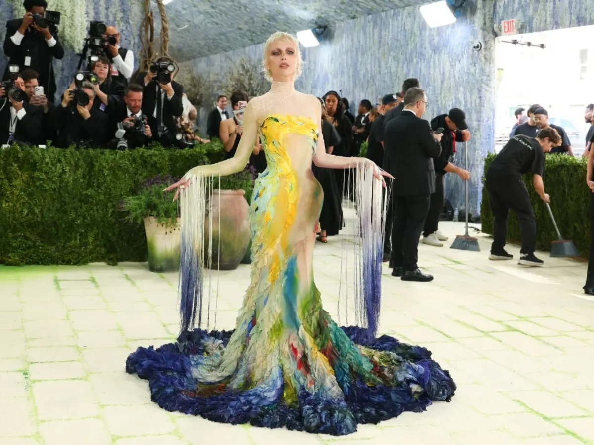 Canvas to carpet! How Emma Chamberlain brought her Met Gala 2026 look to life